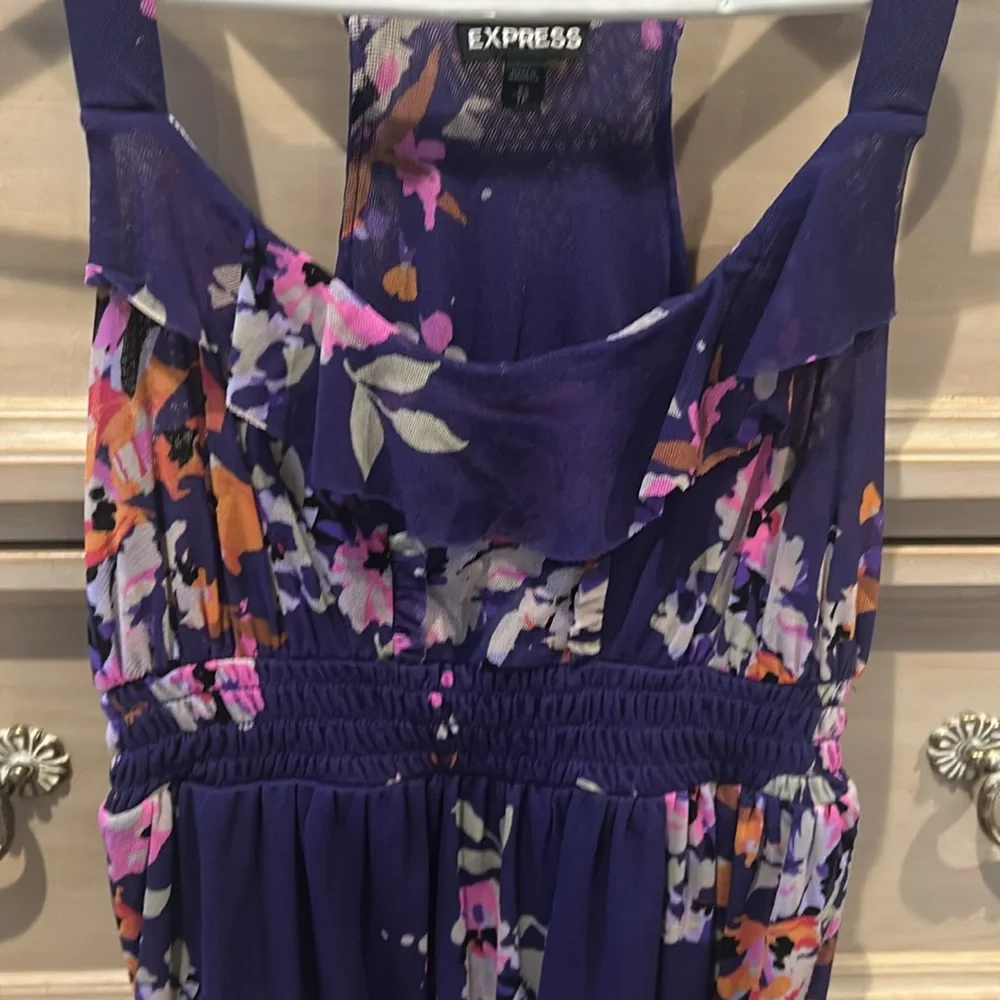 Express Top - Picture 3 of 3